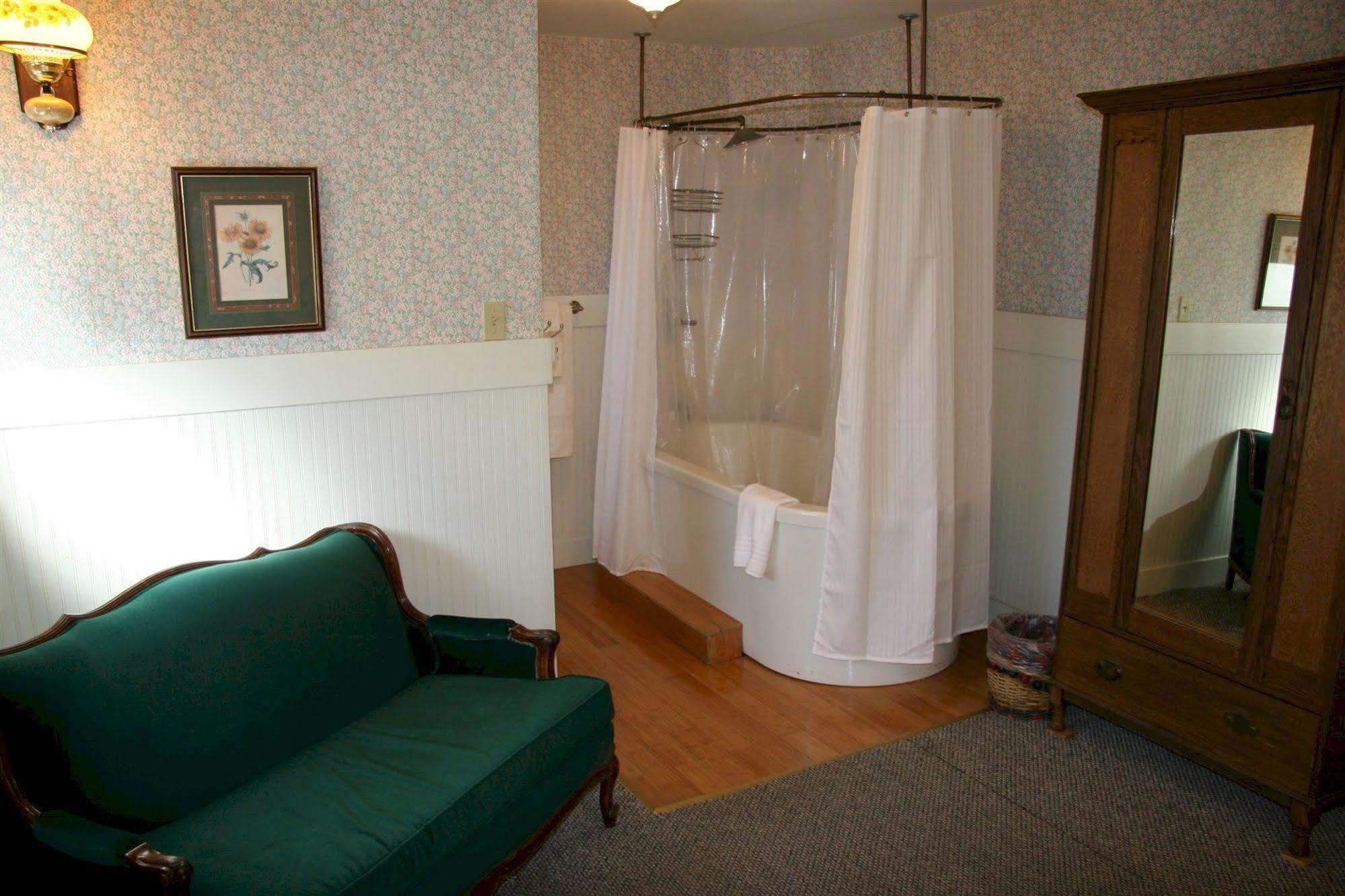 גרובלנד Hotel Charlotte מראה חיצוני תמונה
